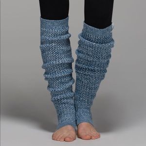 Lululemon Mind Your Practice Leg Warmers, RARE
